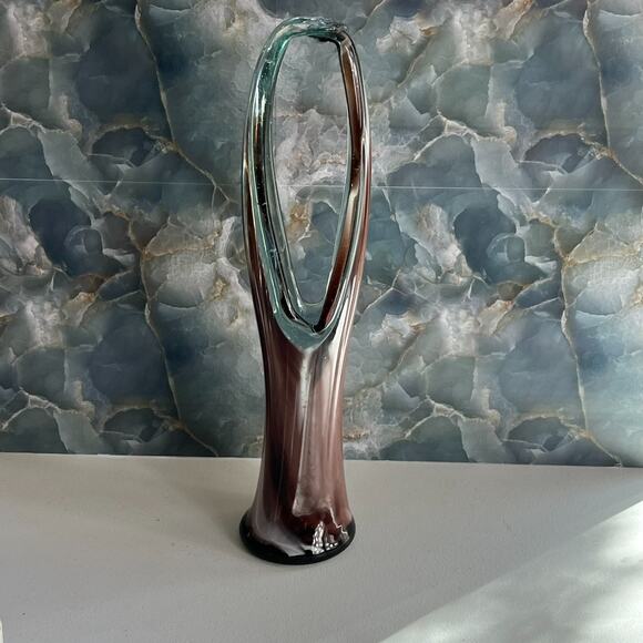 Hand Blown Art Glass Basket Vase With Stretched Handle Swirl Pattern - Picture 4 of 16